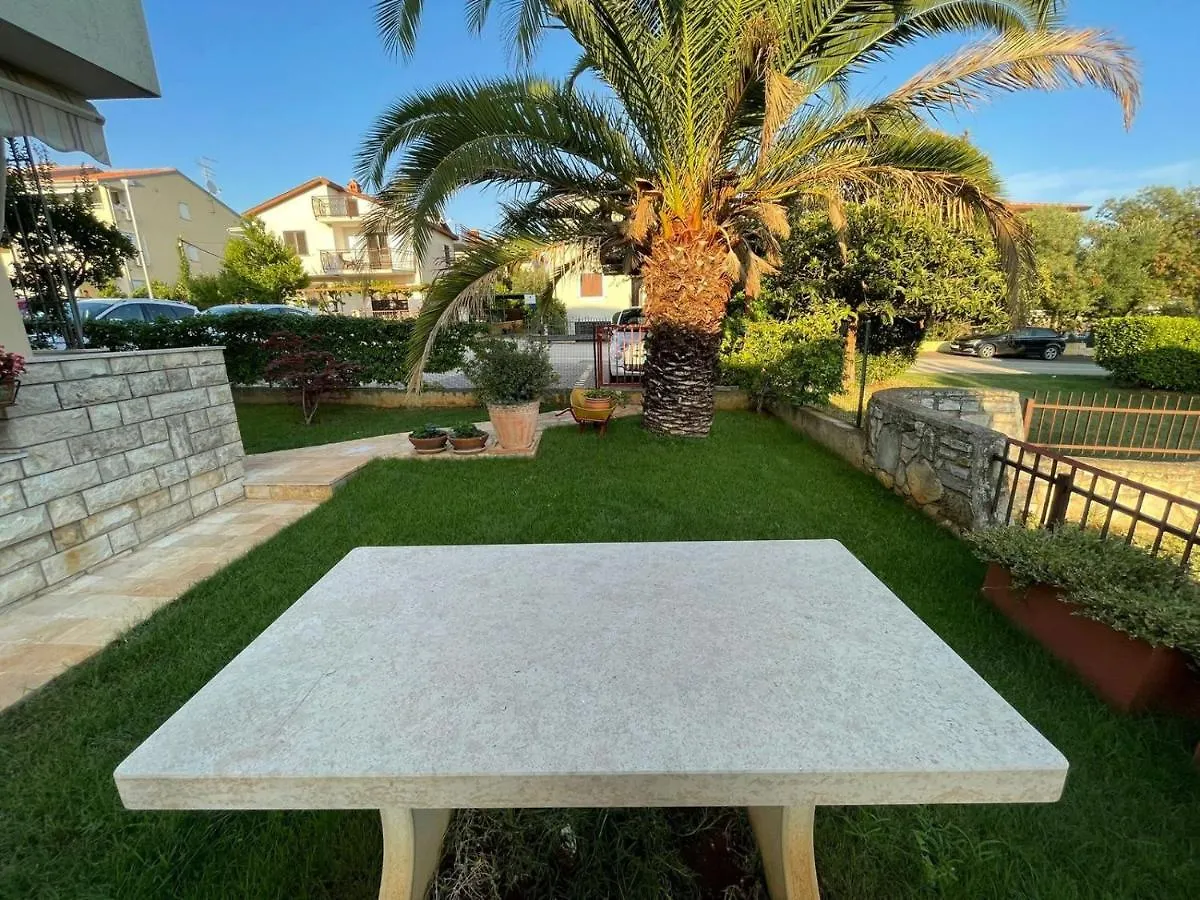 Apartman Hola Novigrad Istria 0*,